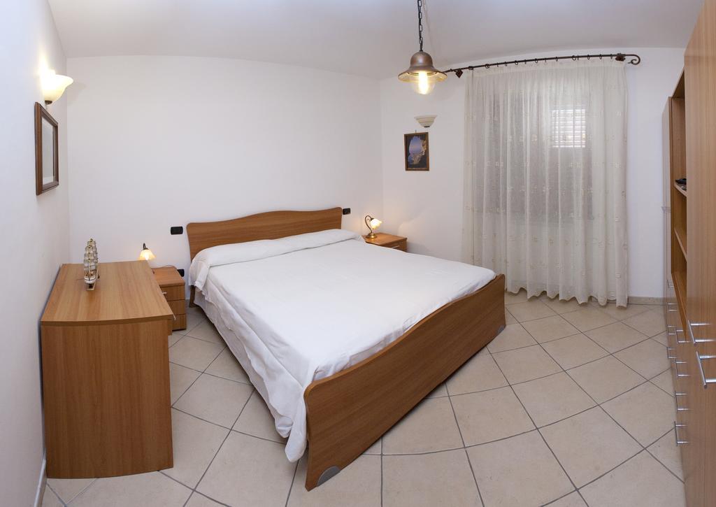 Olga'S Residence Relais Nerano Zimmer foto