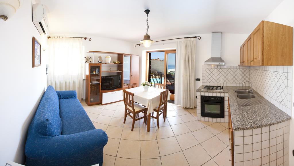 Olga'S Residence Relais Nerano Zimmer foto